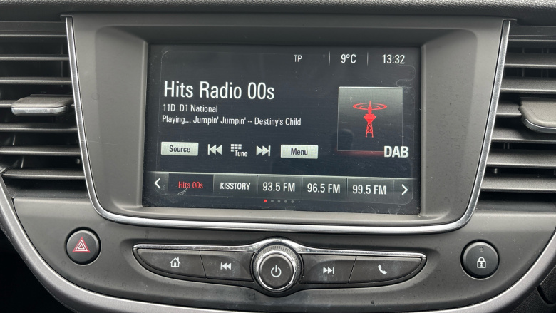 Vauxhall Crossland 1.2 Design 5dr Petrol Hatchback